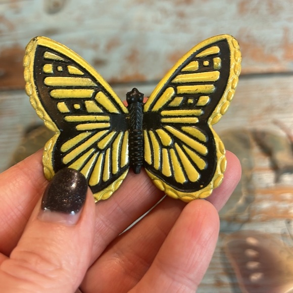 Vintage mixed lot of butterfly refrigerator magnets 6 pieces - Picture 3 of 8